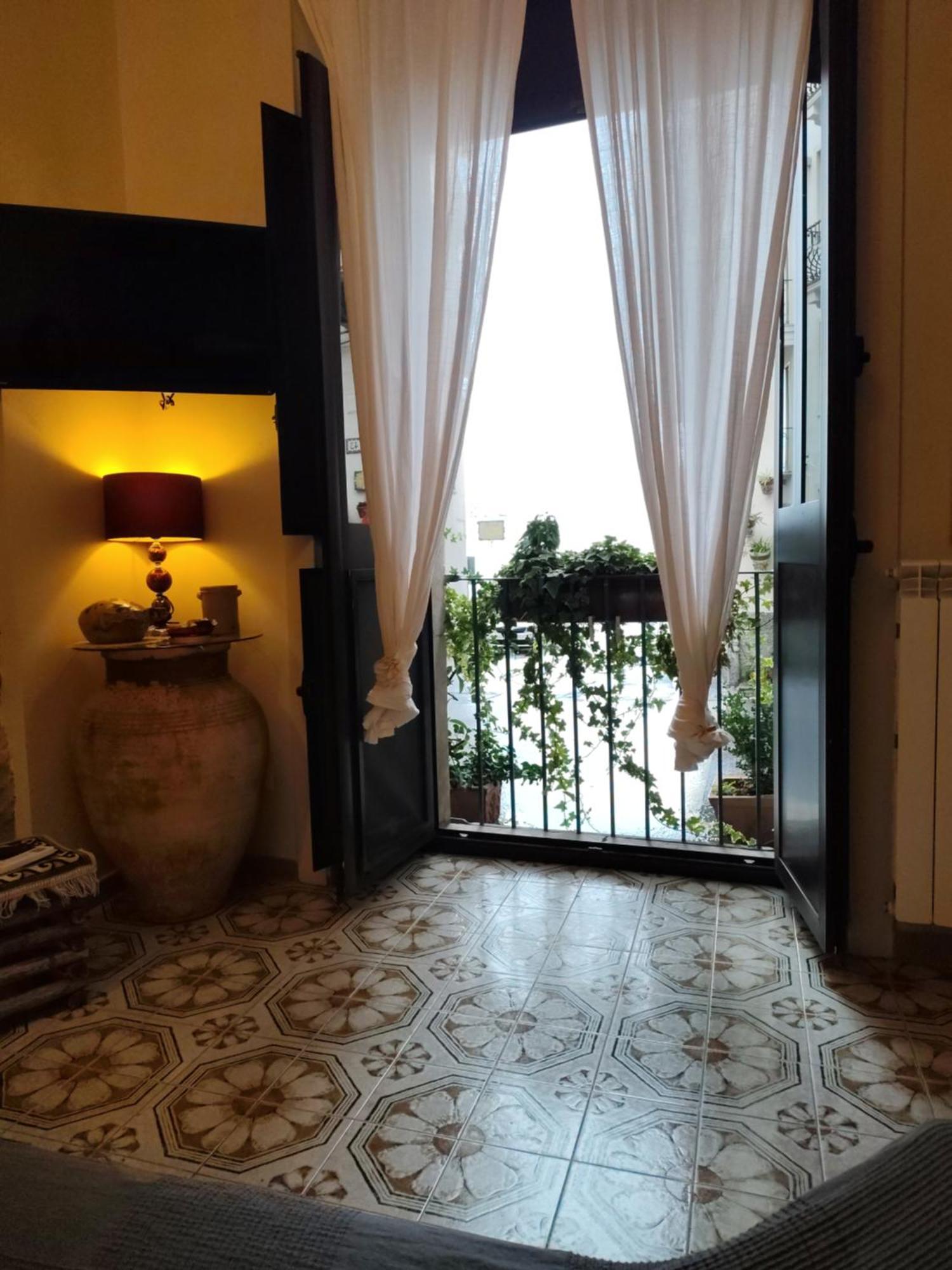 Lyssa * Taormina