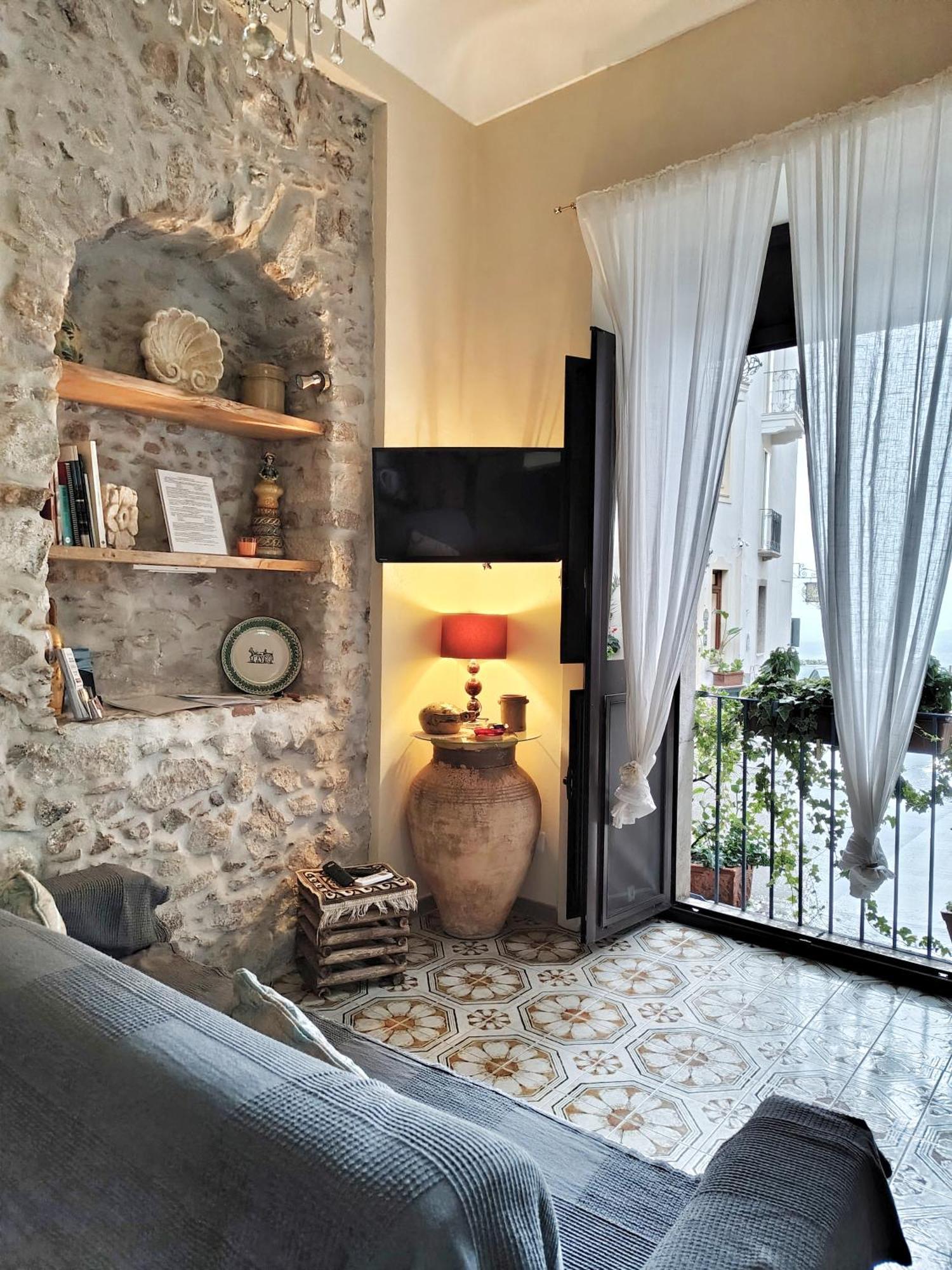 Holiday home Lyssa *